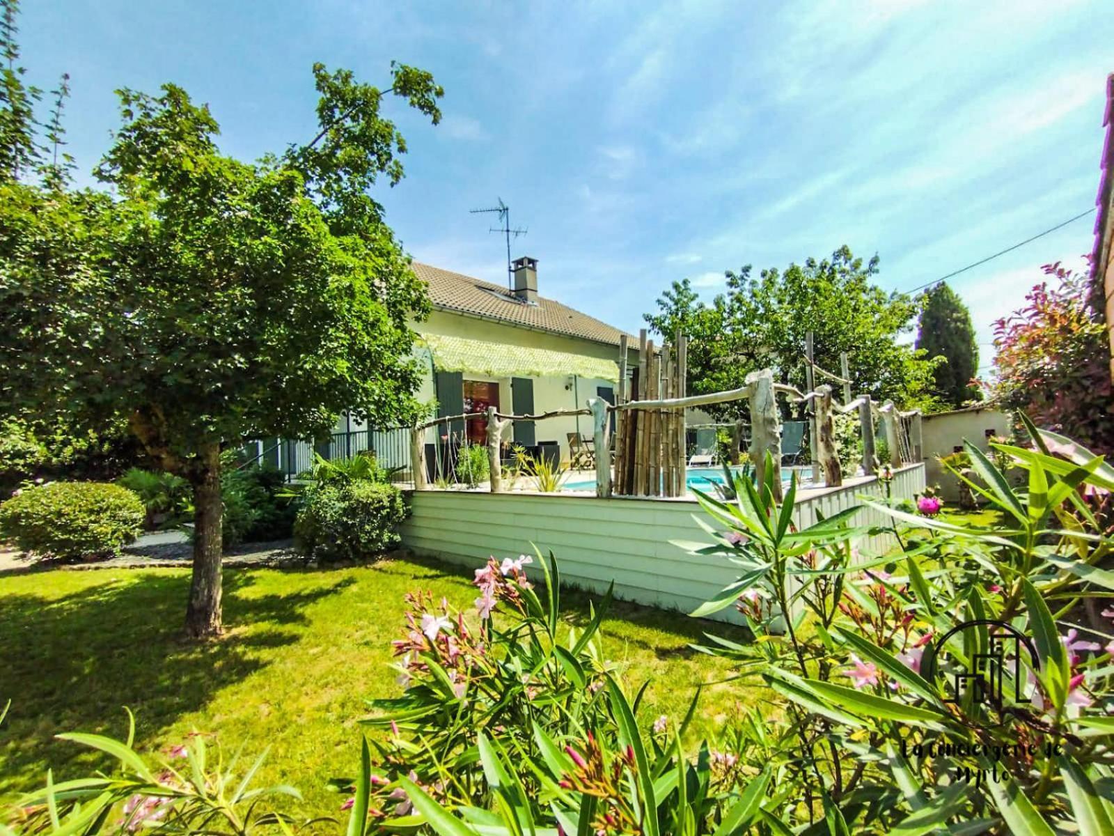 L'Escapade Albigeoise Villa Exterior photo